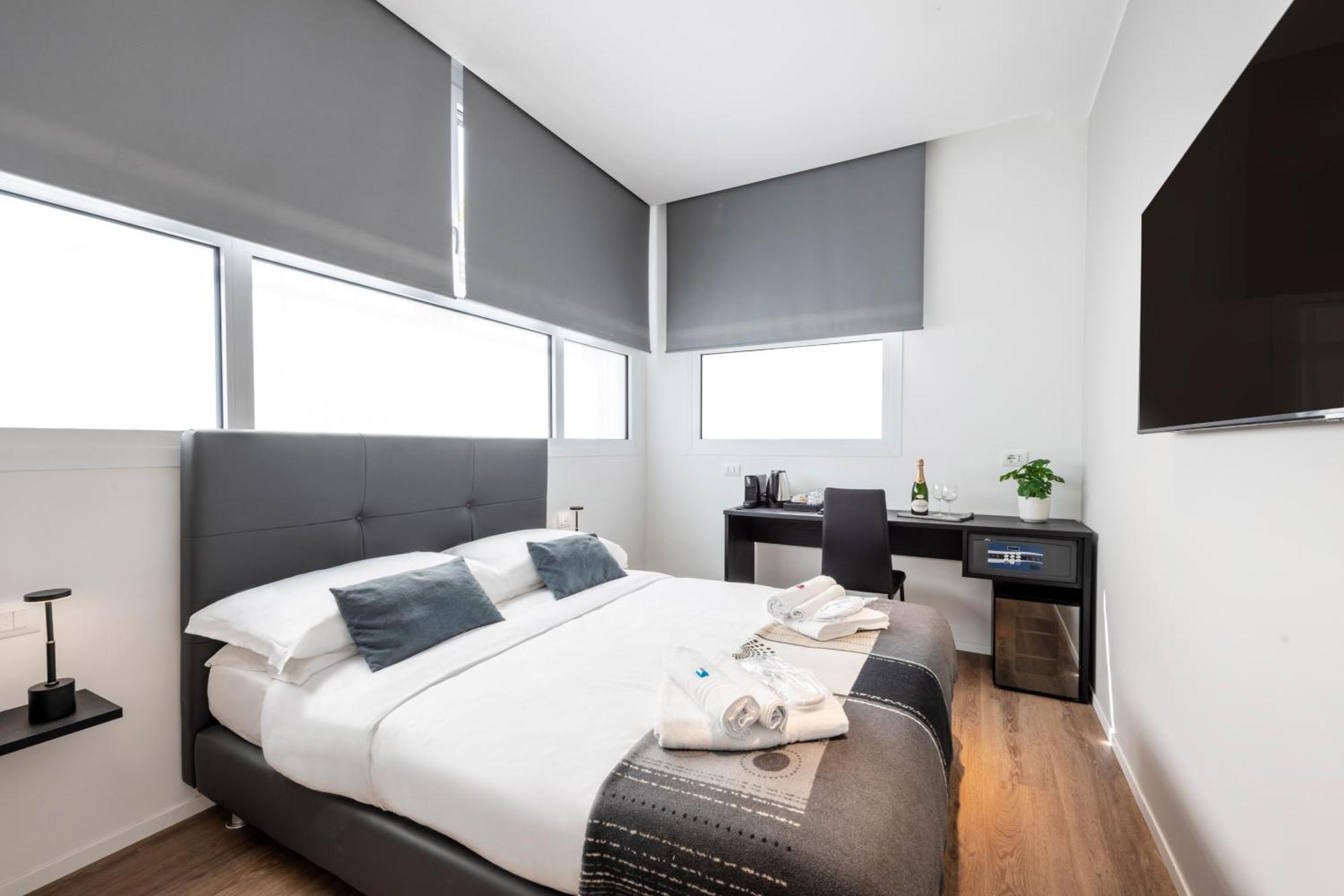 Bnbutler - Inbrera Suites - Giulianova, 1 Milano Eksteriør bilde