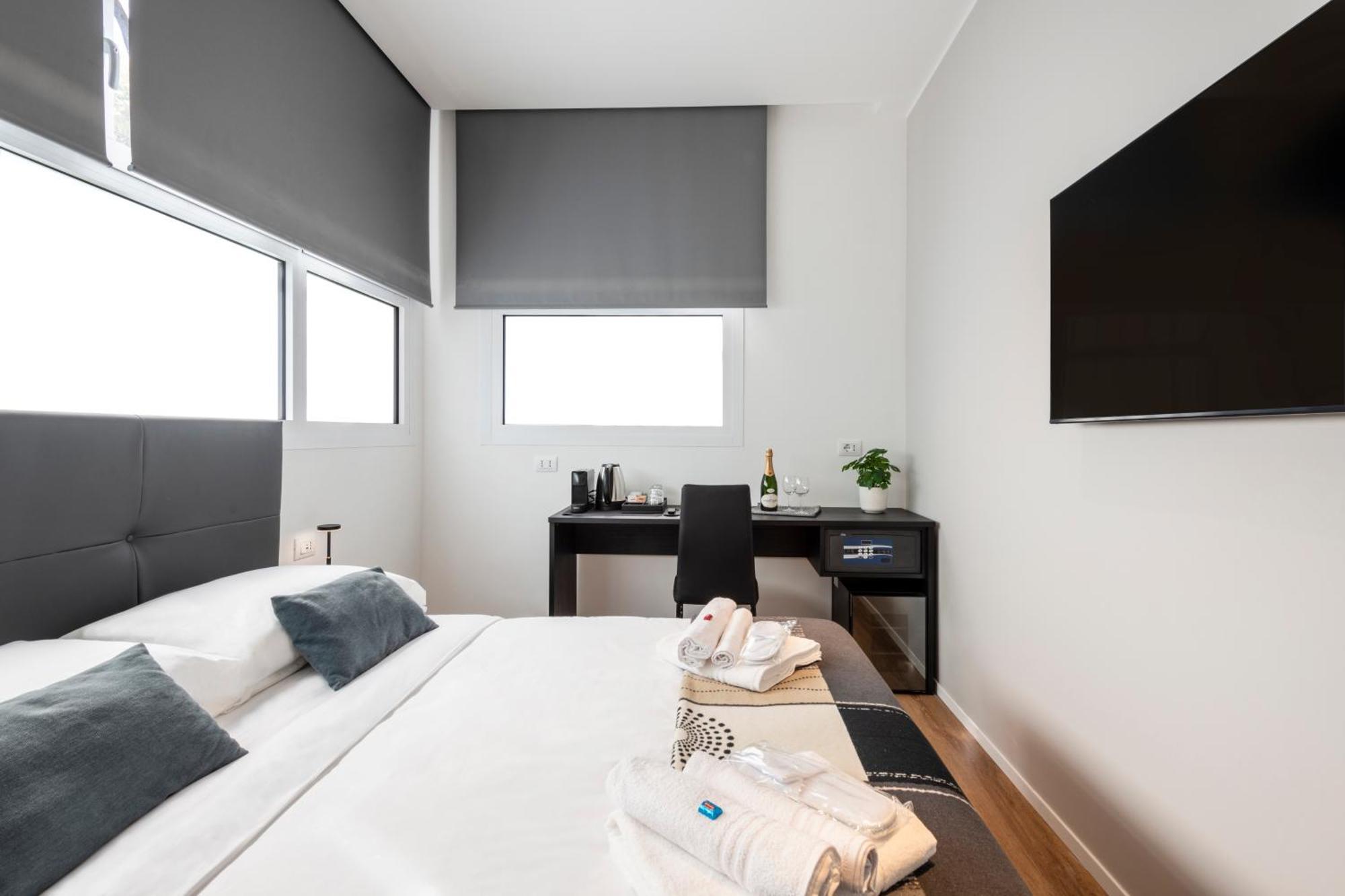 Bnbutler - Inbrera Suites - Giulianova, 1 Milano Eksteriør bilde
