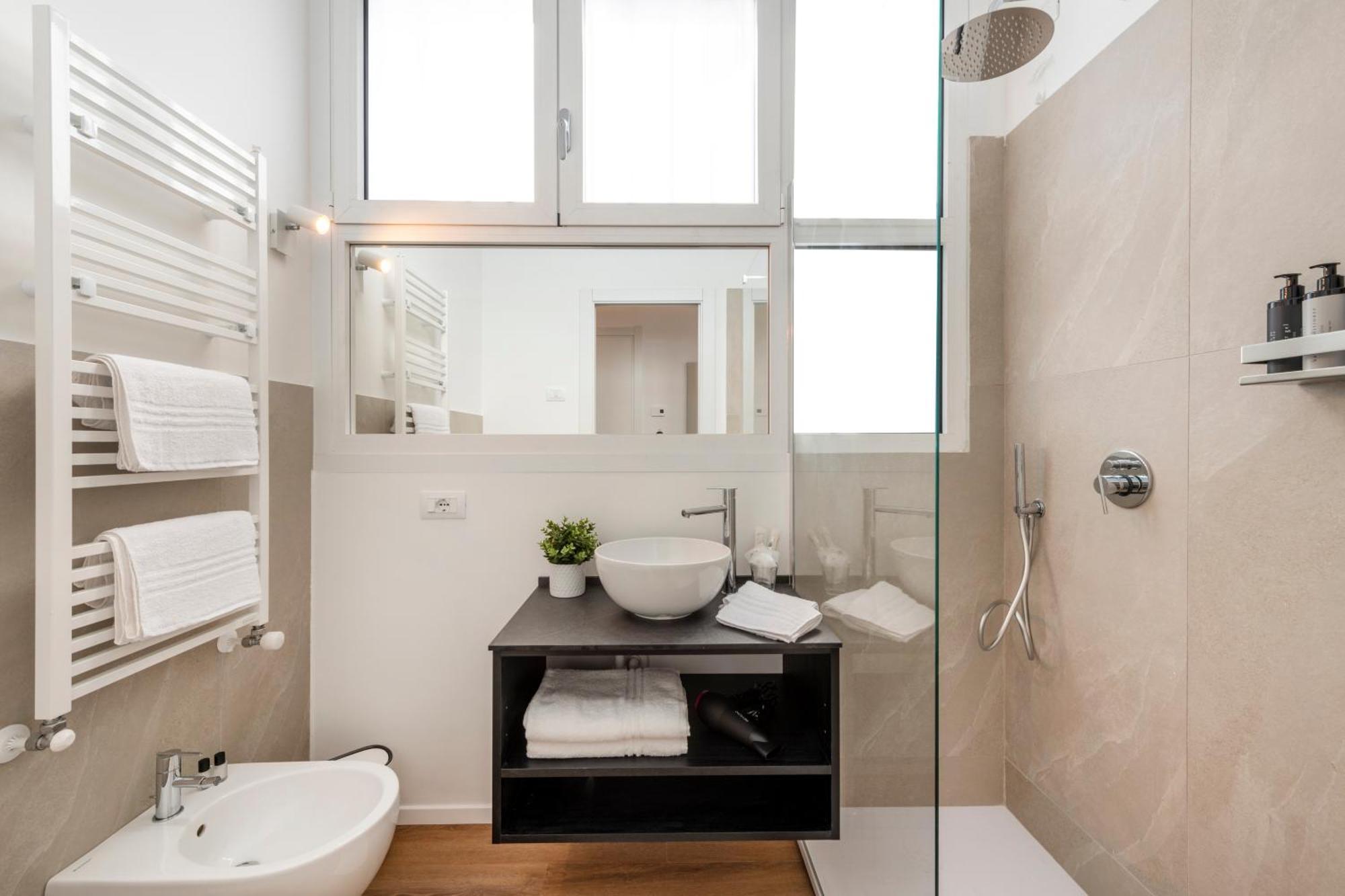 Bnbutler - Inbrera Suites - Giulianova, 1 Milano Eksteriør bilde