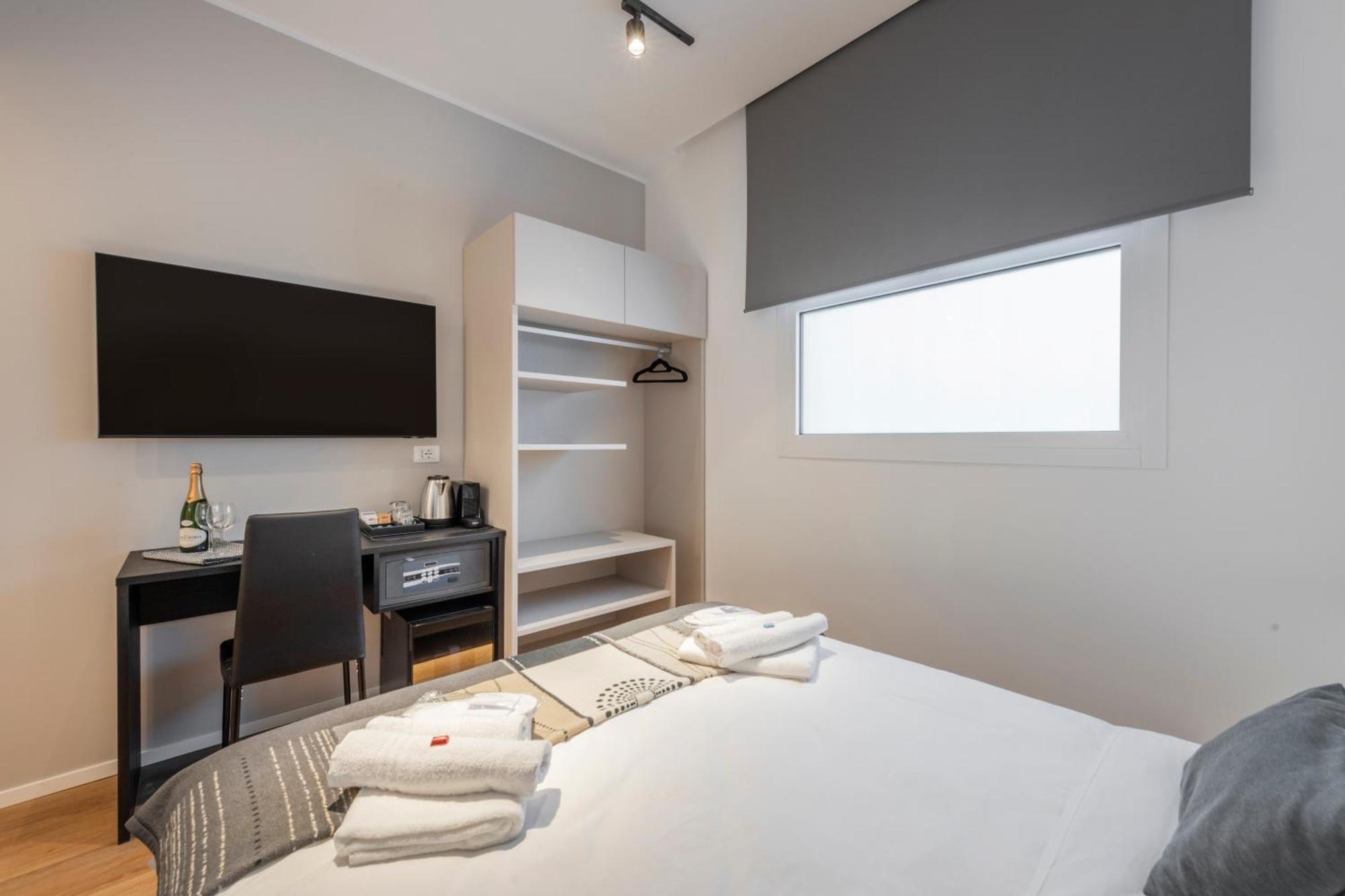 Bnbutler - Inbrera Suites - Giulianova, 1 Milano Eksteriør bilde