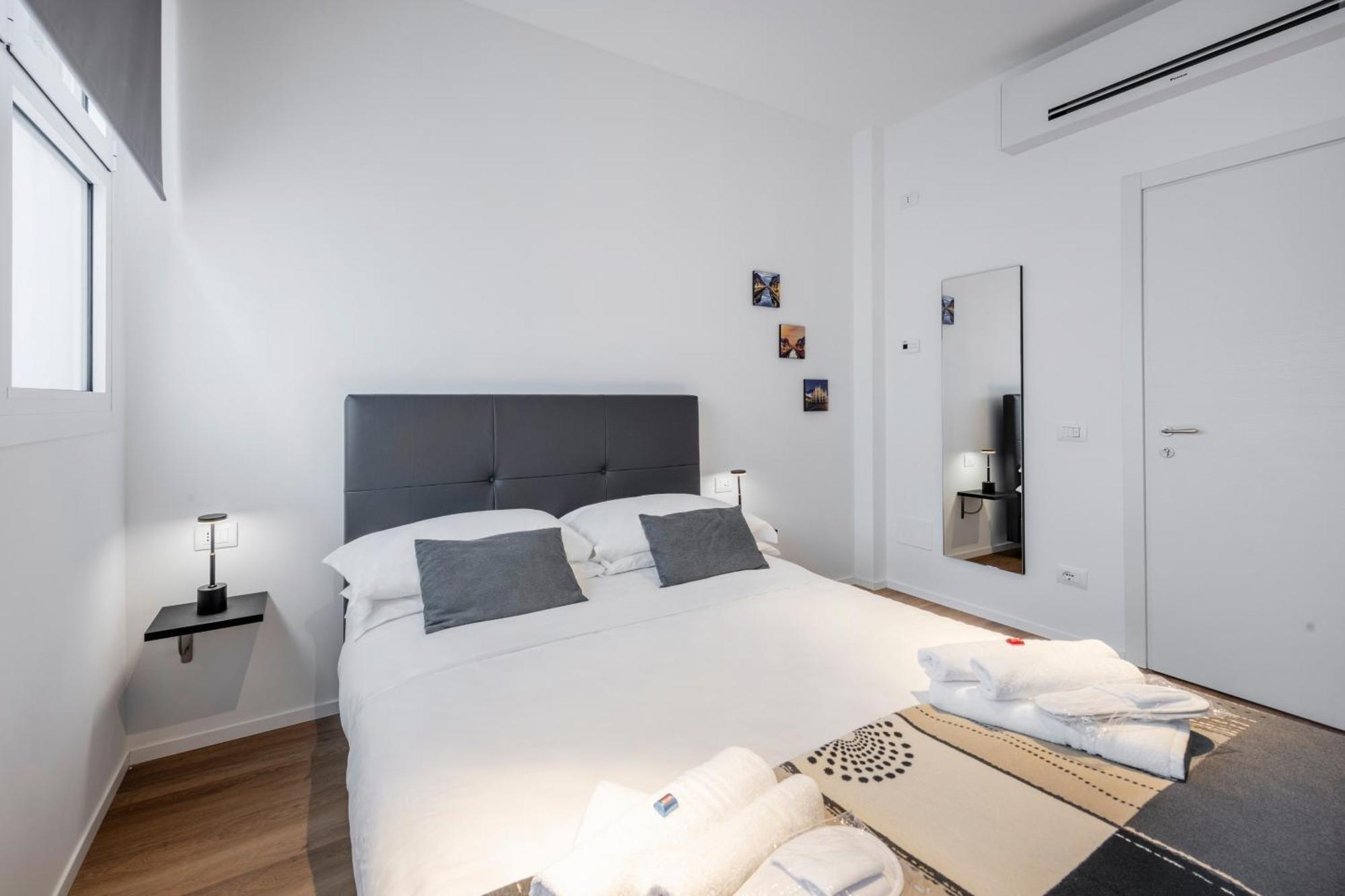 Bnbutler - Inbrera Suites - Giulianova, 1 Milano Eksteriør bilde