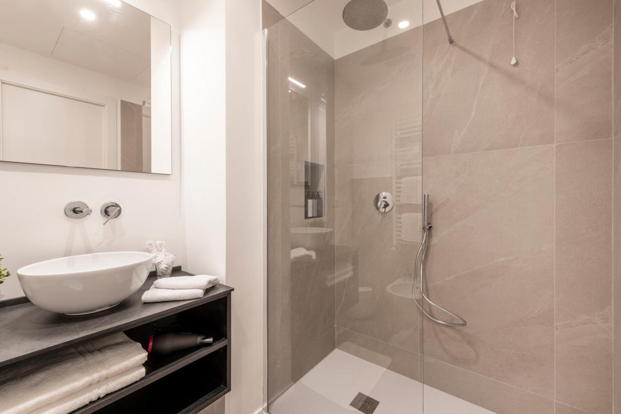 Bnbutler - Inbrera Suites - Giulianova, 1 Milano Eksteriør bilde