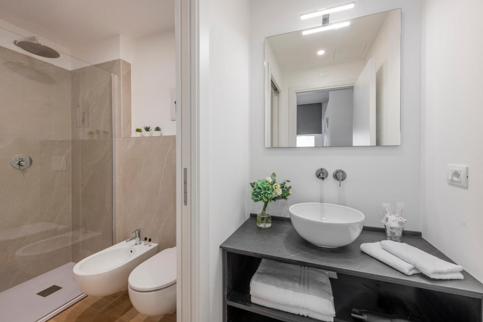 Bnbutler - Inbrera Suites - Giulianova, 1 Milano Eksteriør bilde